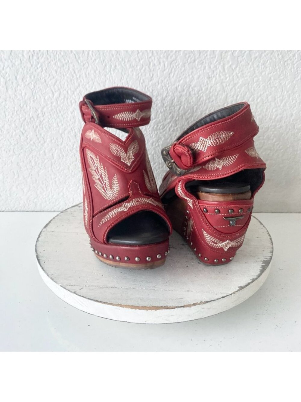Lane Boots LEXINGTON Womens Red Wedges 8 Western Sandals Cowgirl Wooden Heels